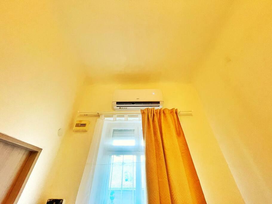 Central Studio Flat Budapeste Exterior foto
